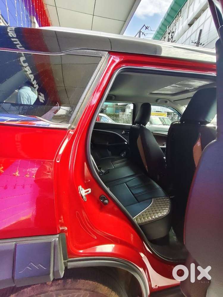 Maruti Suzuki Brezza 1.5 Zxi Smart Hybrid, 2022, Petrol