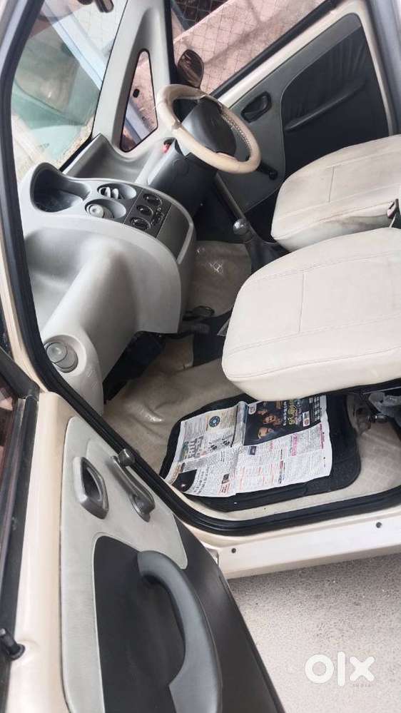 Tata Nano Xt, 2010, Petrol