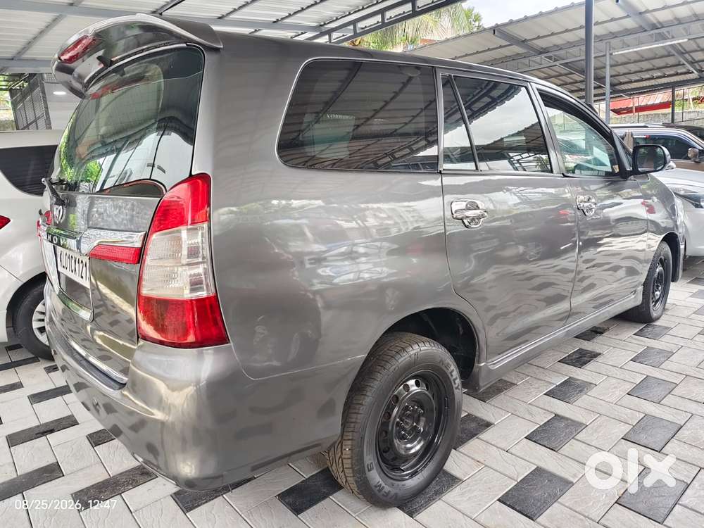 Toyota Innova 2.5 G (diesel) 7 Seater Bs Iv, 2013, Diesel