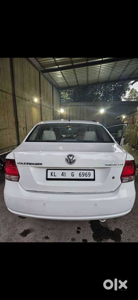 Volkswagen Vento 1.6 Tdi Highline Plus 2013  Genuine  Major Service