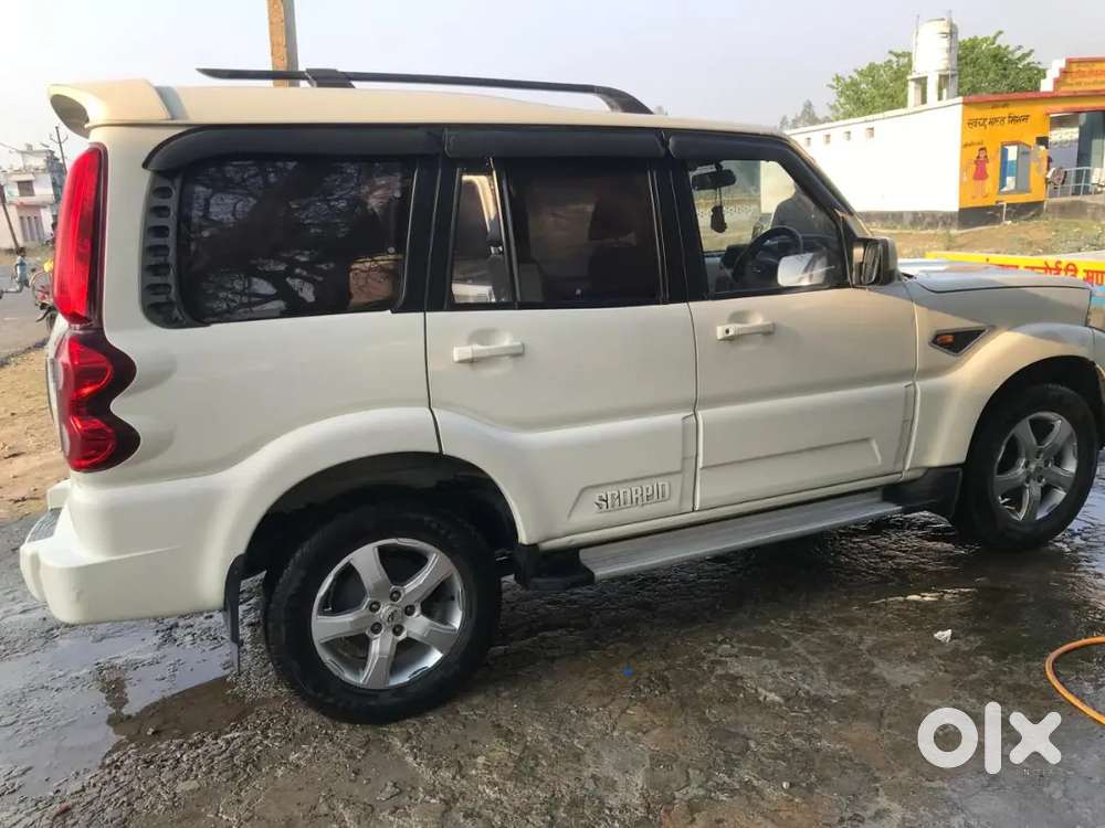 Mahindra Scorpio Classic 2015