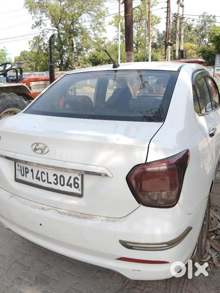 Hyundai Xcent 2015 Diesel Well Maintained