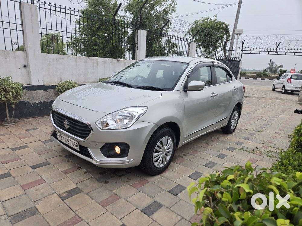 Maruti Suzuki Swift Dzire Vxi(o) Amt, 2018, Petrol