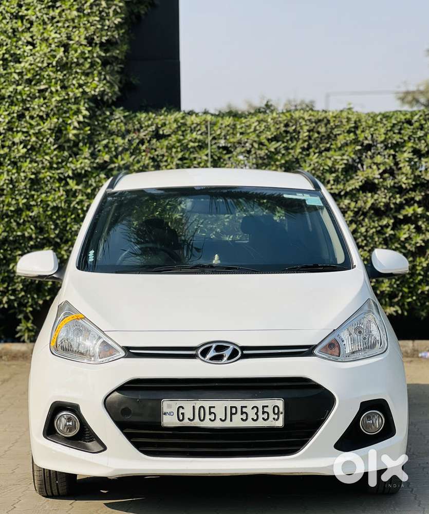 Hyundai I10 Asta At, 2016, Petrol
