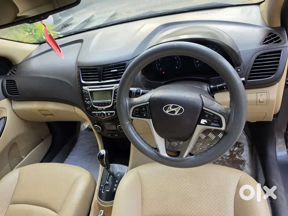 Hyundai Fluidic Verna Automatic 2011 Petrol 48000 Km Driven