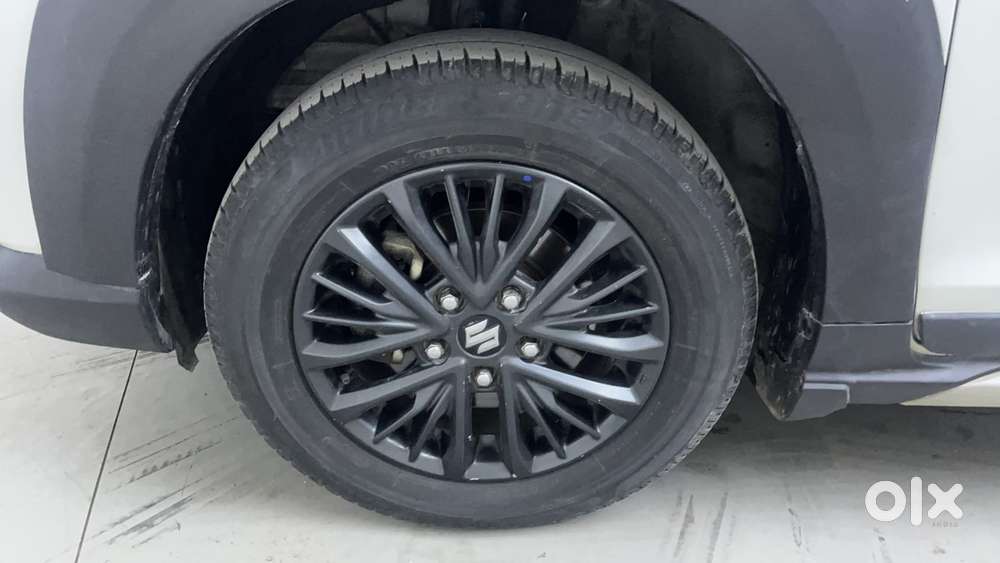 Maruti Suzuki Xl6 1.5 Alpha At, 2021, Petrol