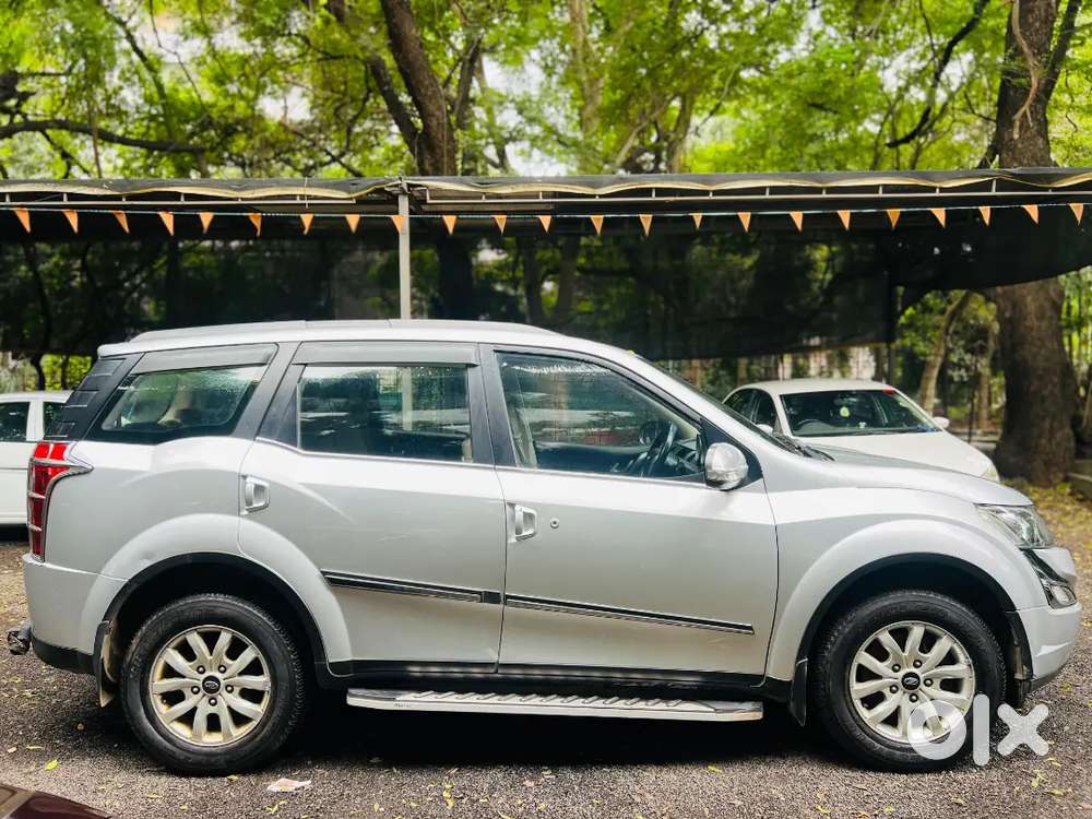 Mahindra Xuv500 2.2 W10 2017