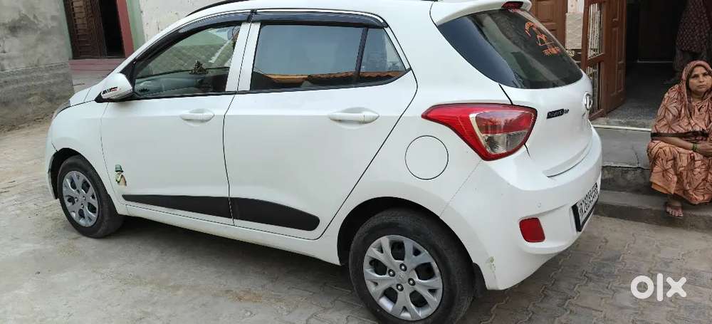Hyundai Grand I10 Prime 2016 Cng & Hybrids 98000 Km Driven