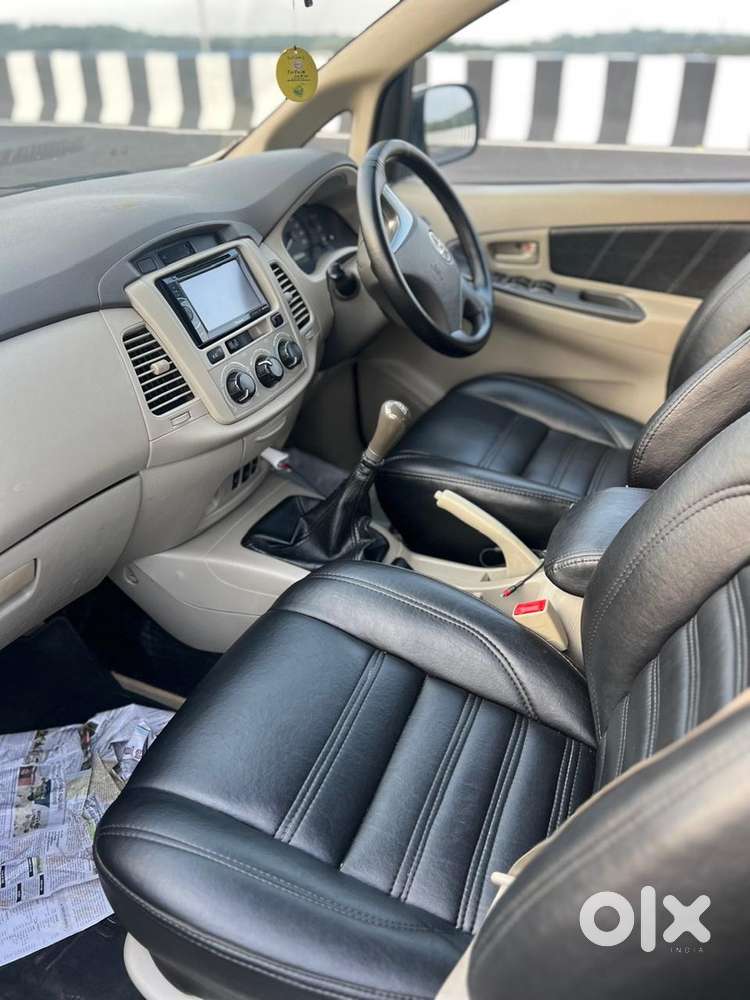Toyota Innova Diesel 2014
