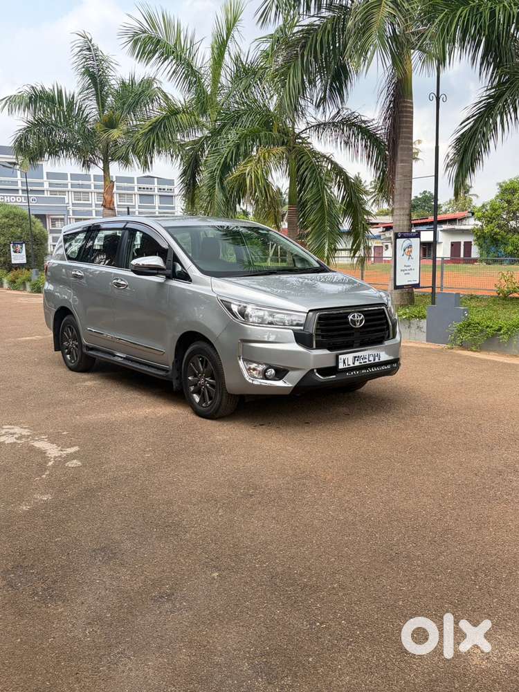 Toyota Innova Crysta 2018 Diesel Well Maintained