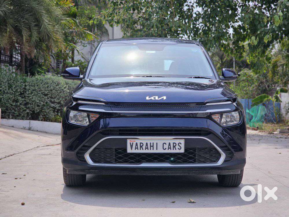 Kia Carens G 1.5 6mt Premium (o) 7-seater, 2024, Petrol