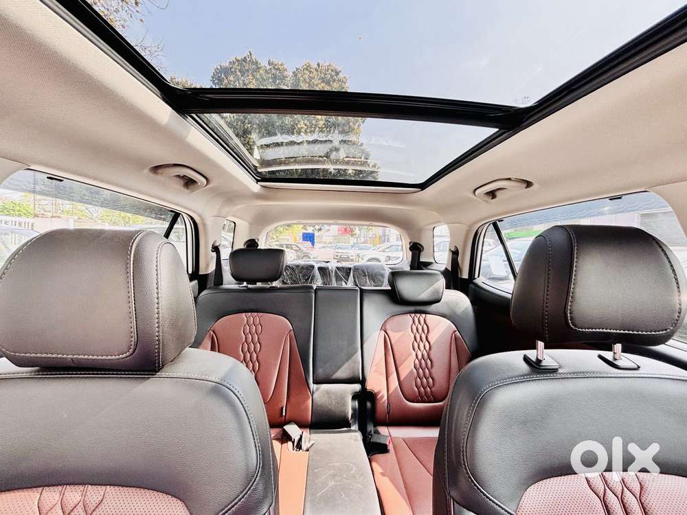 Hyundai Alcazar 1.5 Tdct Signature (o) 7s Petrol, 2023, Petrol