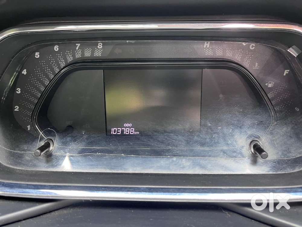 Tata Nexon 1.5 Revotorq Xza Plus S Amt, 2021, Diesel
