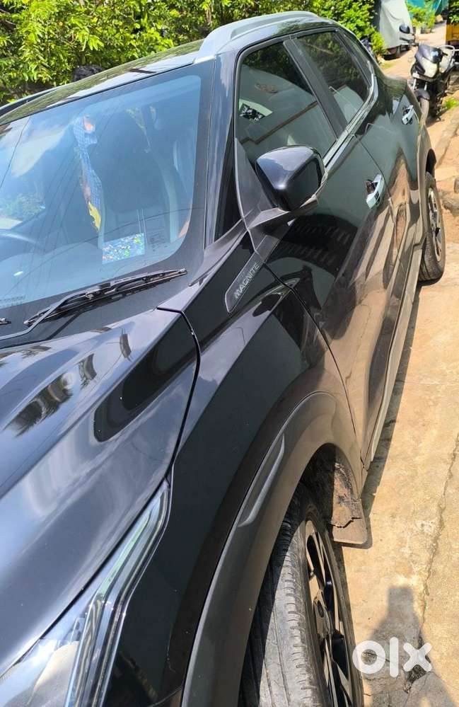 Nissan Magnite 1.0 Xv, 2024, Petrol