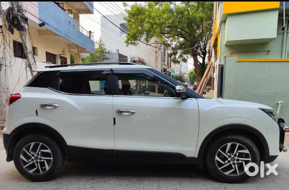Selling My Car Xuv 300 W8(o)- Diesel