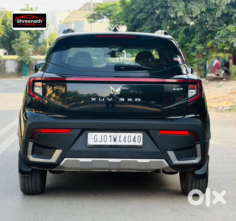 Mahindra Xuv 3xo Ax7 Diesel Mt, 2025, Diesel