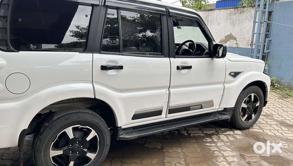 Mahindra Scorpio Classic 2.2 S 11 Mt 7 Str, 2024, Diesel