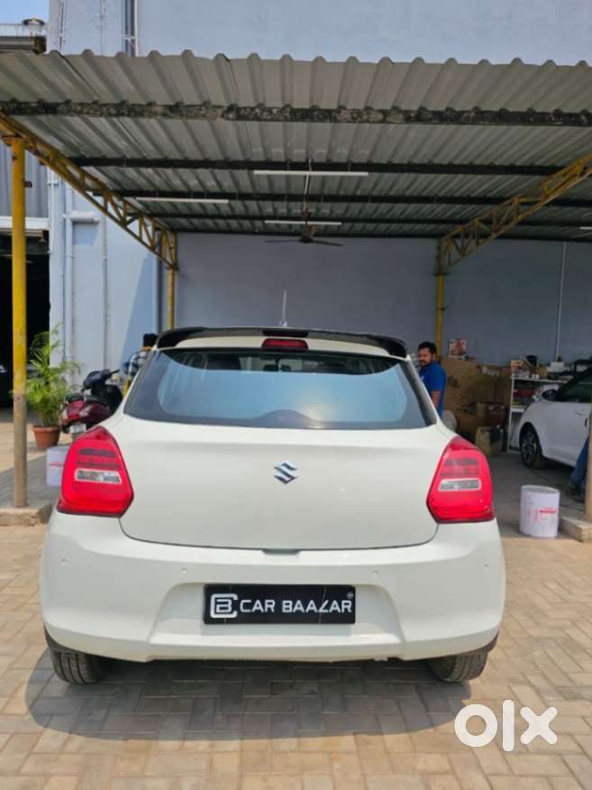Maruti Suzuki Swift Vxi + Manual, 2019, Petrol