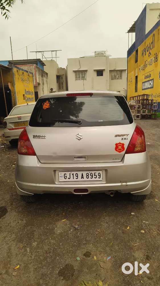 Swift Maruti Suzuki 2005 Year Model
