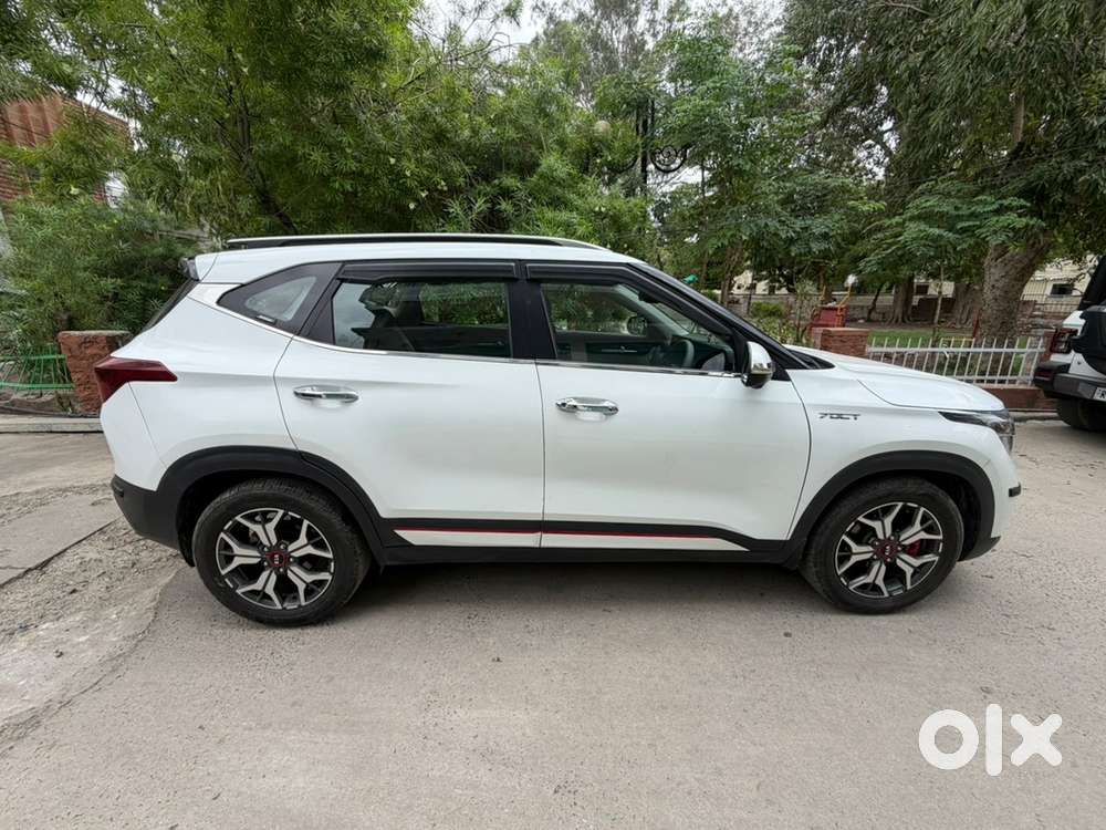 Kia Seltos Petrol 2021