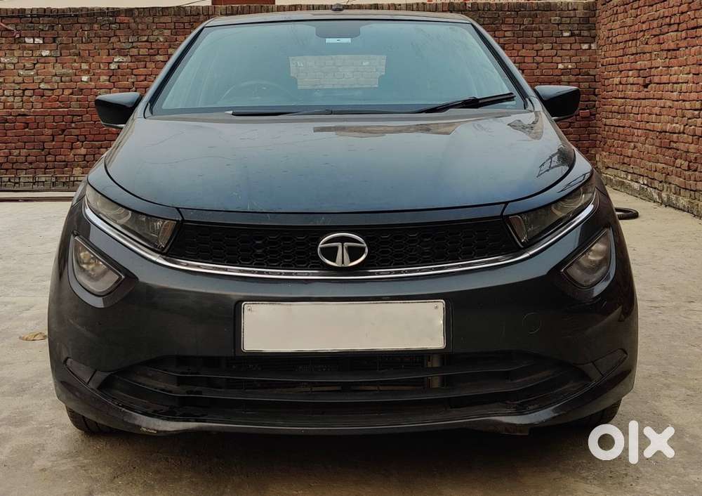 Tata Altroz Petrol 2020