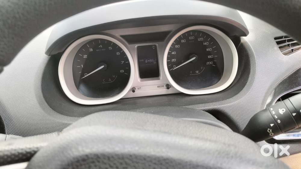 Tata Tiago Xz, 2017, Petrol