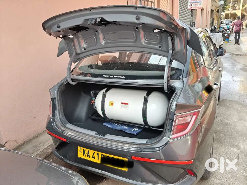 Hyundai Aura Fully Loaded Leather Interiors