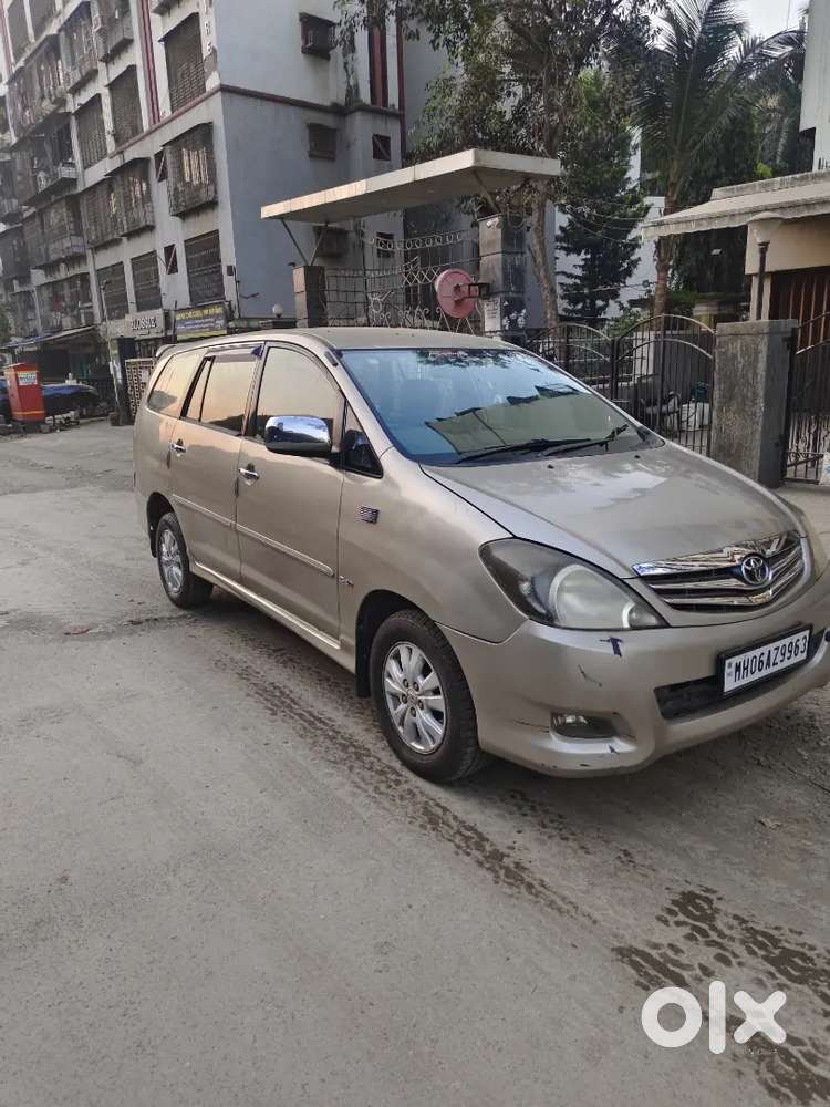Toyota Innova Vx 2011 Limited Edition Model