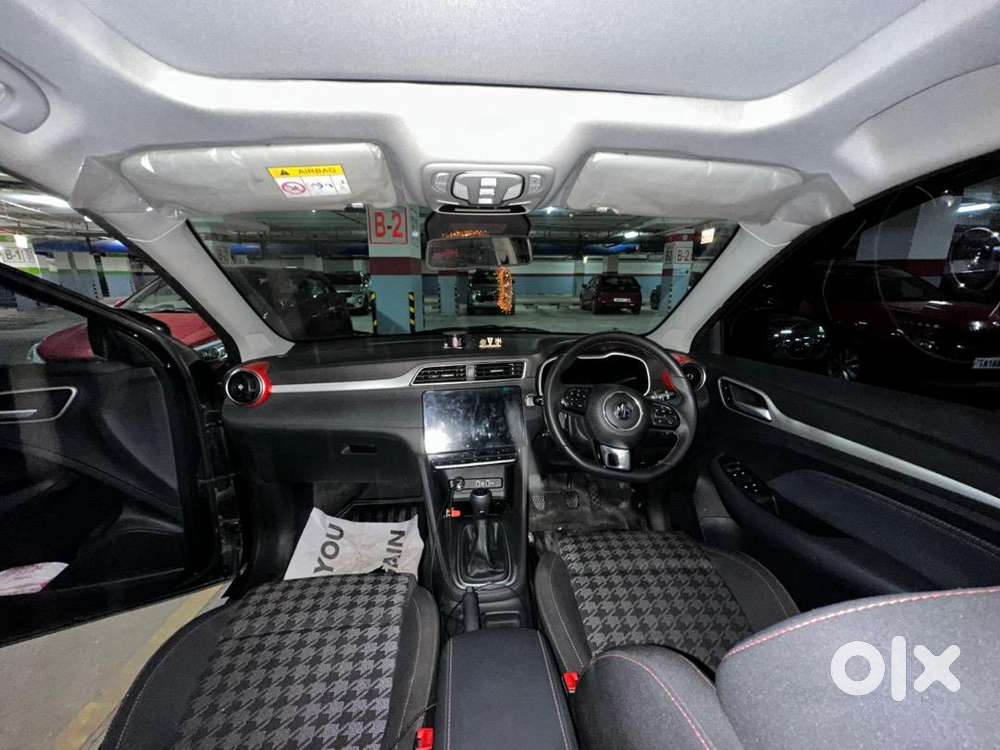 Mg Astor 1.5 Petrol Mt Blackstorm Top Condition