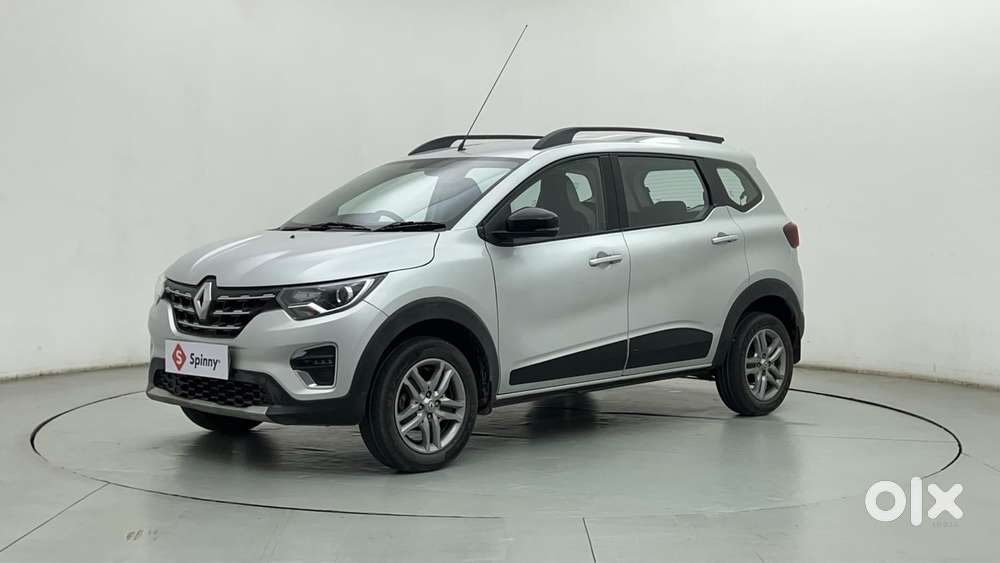 Renault Triber Rxz, 2023, Petrol