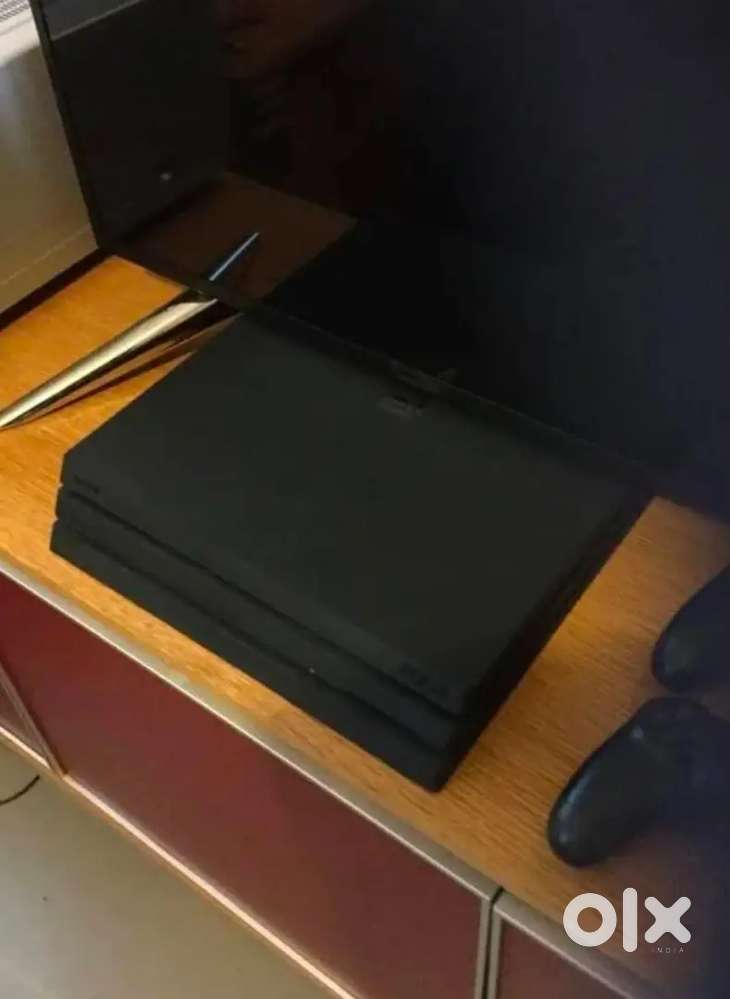 PS4 Pro Excellent contition