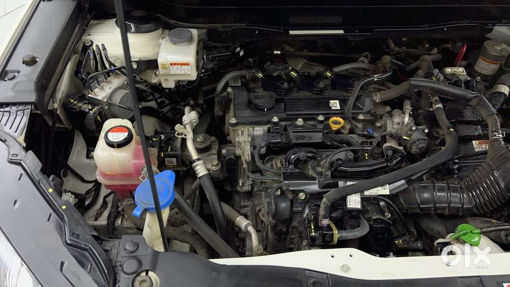 Maruti Suzuki Grand Vitara 1.5 Alpha Plus Intelligent Hybrid Ecvt, 2..