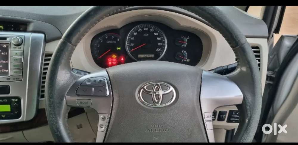Toyota Innova 2.5 G4 2014