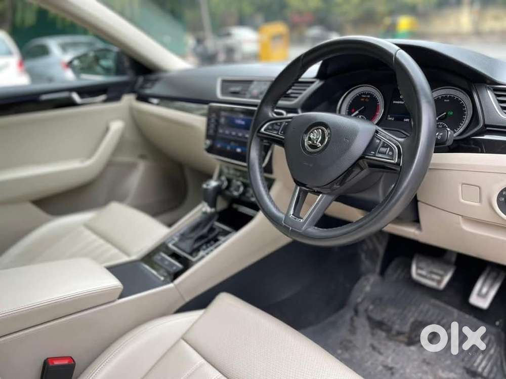 Skoda Superb Style 1.8 Tsi At, 2020, Petrol