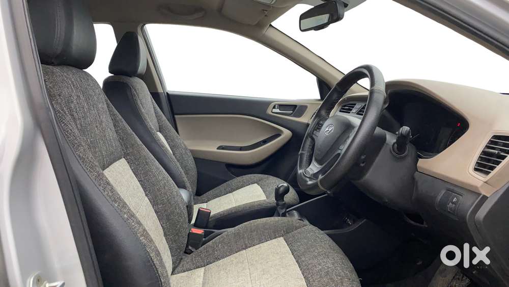 Hyundai Elite I20 Sportz (o) 1.2, 2015, Petrol