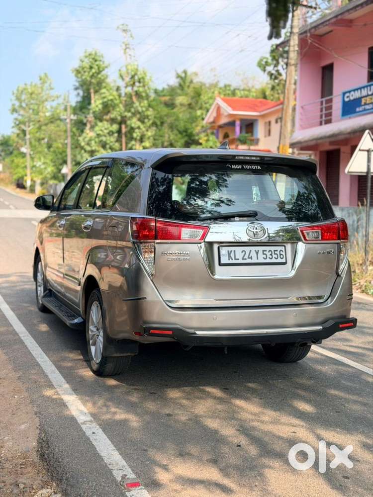 Toyota Innova Crysta 2016 Diesel 190000 Km Driven