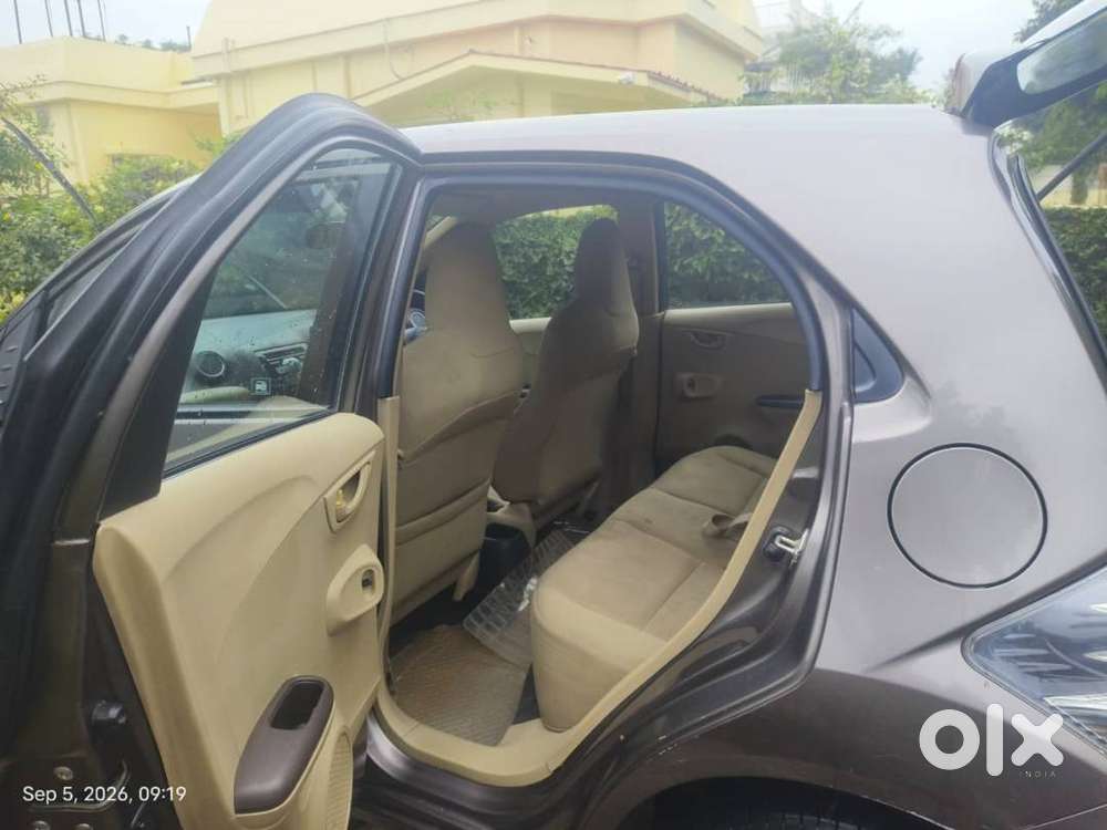 Brio S/mt Army Officer First Owner 47000 Km Genuine Never Accidented