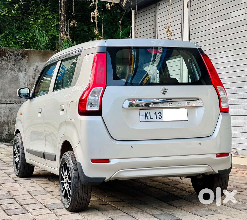 Maruti Suzuki Wagon R 1.0 Vxi Amt, 2019, Petrol