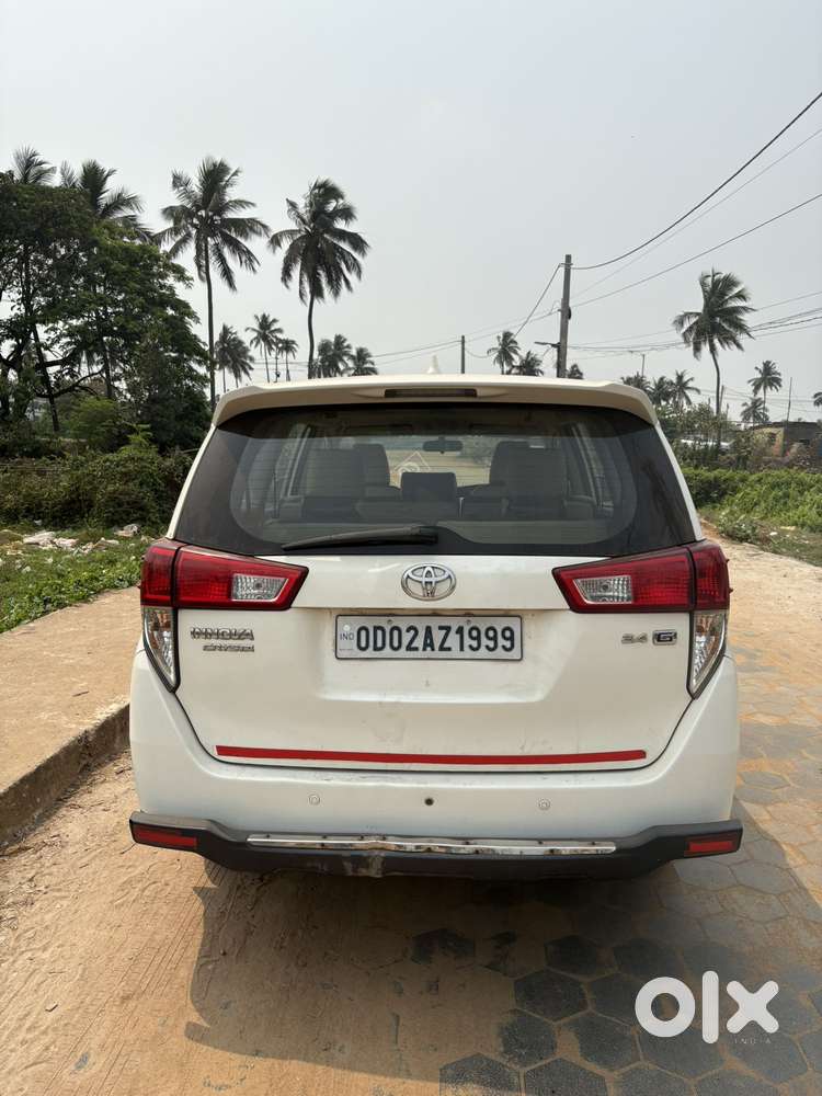 Toyota Innova Crysta 2.4 G Mt 8s, 2019, Diesel