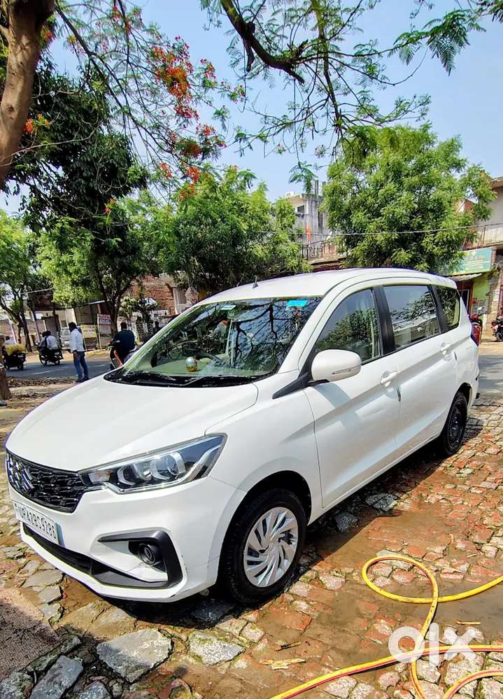Smart Hybrid Vxi O Petrol 25km/l