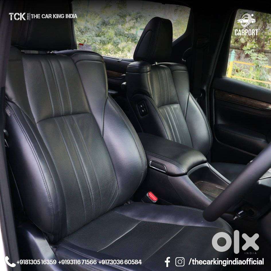 Toyota Vellfire 2.5 Executive Lounge, 2020, Petrol