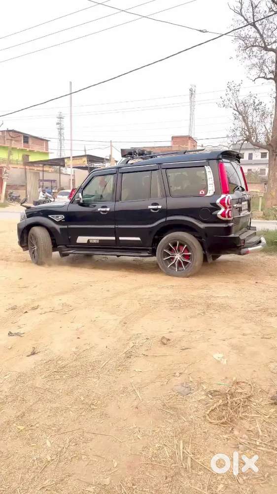 Mahindra Scorpio 2021 Diesel Manual