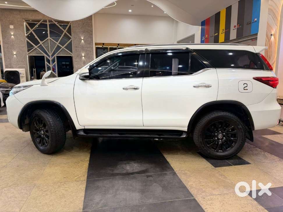 Toyota Fortuner 4x2 At 2.8 Diesel, 2017, Diesel