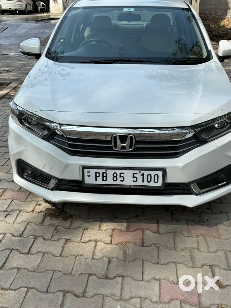 Honda Amaze 2023 Petrol 42000 Km Driven