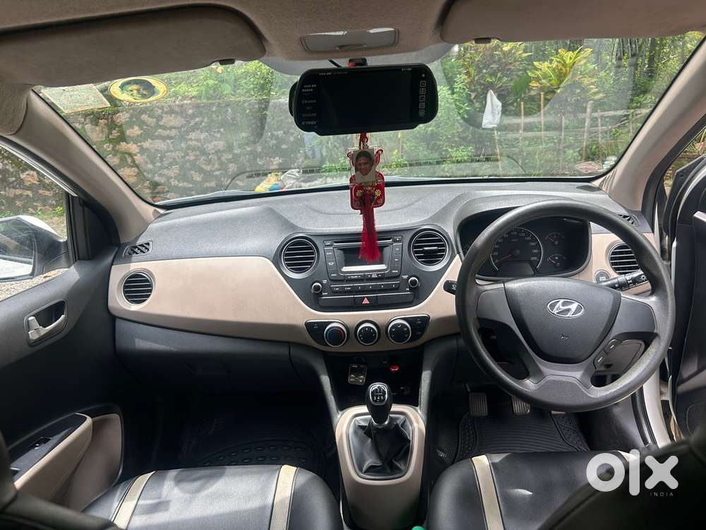 Hyundai Grand I10 Sportz Petrol 2014