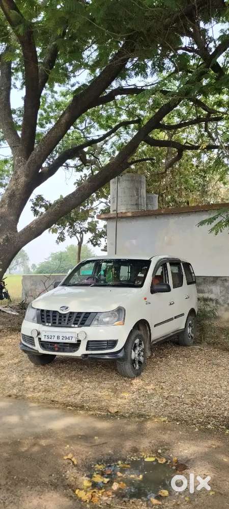Mahindra Xylo 2013