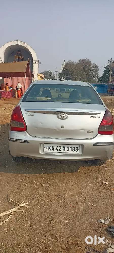 Toyota Etios Liva 2011 Diesel 281000 Km Driven
