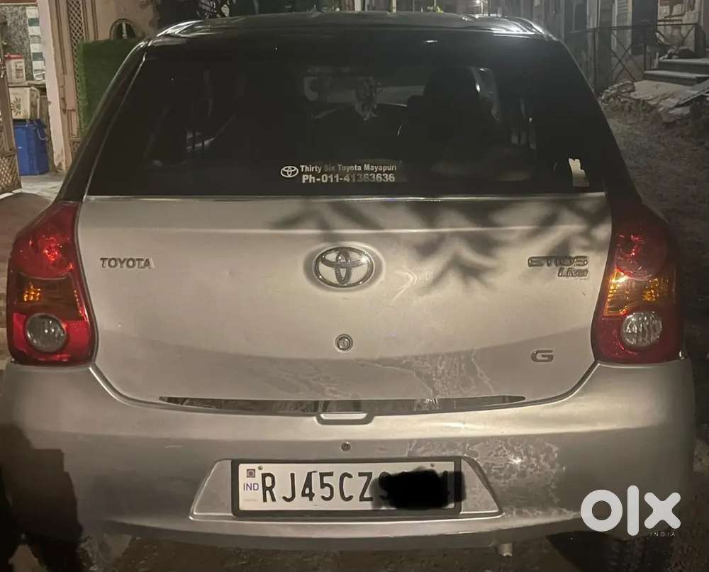 Toyota Etios Liva 2011