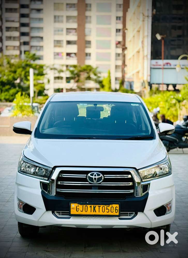 Toyota Innova Crysta 2.4 G Mt, 2022, Diesel