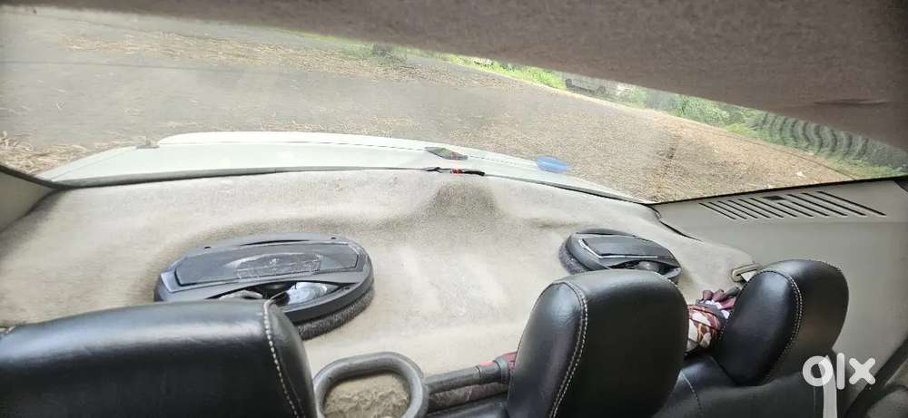 Family Used Neat Vehicle,